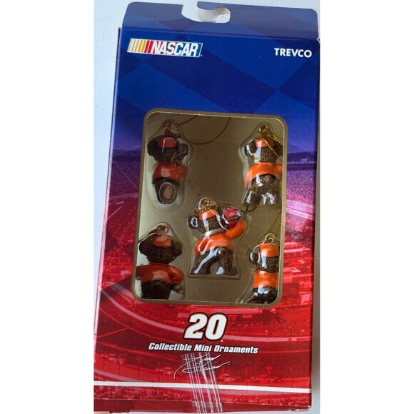 Trevco Brand NASCAR Tony Stewart #20 Set of 5 Bear Home Depot Ornaments (BOXED) - Picture 14 of 14